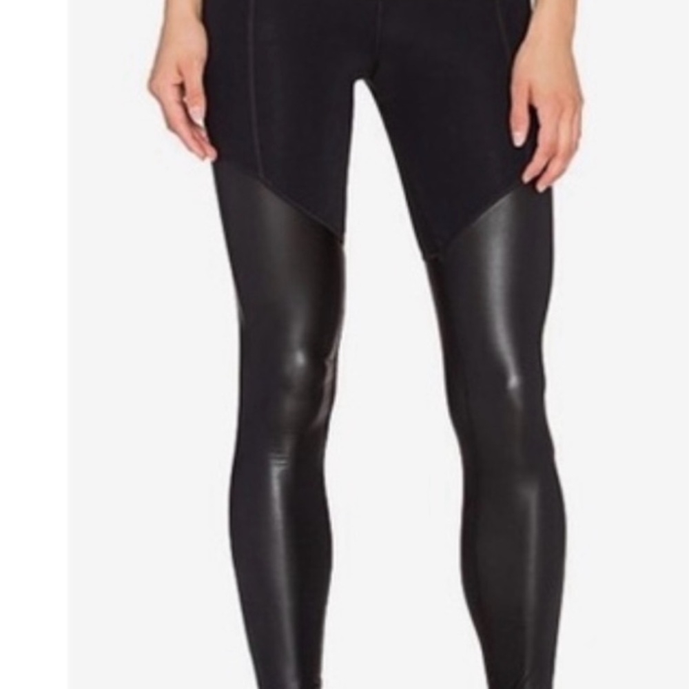 Vimmia Black Faux Leather Pant with Back Zipper Pocket Medium